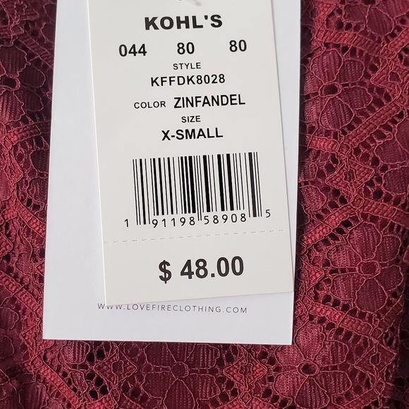 Junior's Dress - Picture 4 of 4